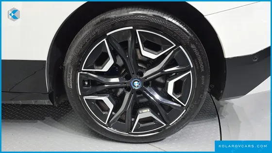 BMW IX XDRIVE40 FIRST EDITION