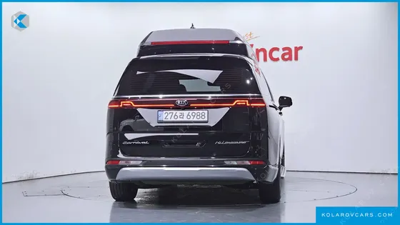 KIA CARNIVAL GASOLINE 7-SEATER HI-LIMOUSINE