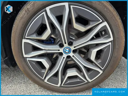 BMW IX XDRIVE M60
