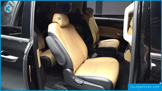 KIA CARNIVAL DIESEL 9-SEATER NOBLESSE