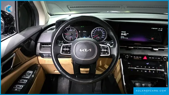 KIA CARNIVAL DIESEL 9-SEATER NOBLESSE