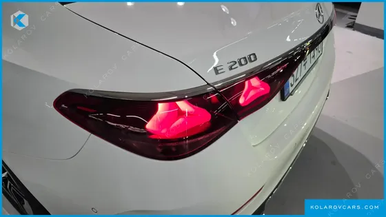 MERCEDES E-CLASS E200 AMG LINE