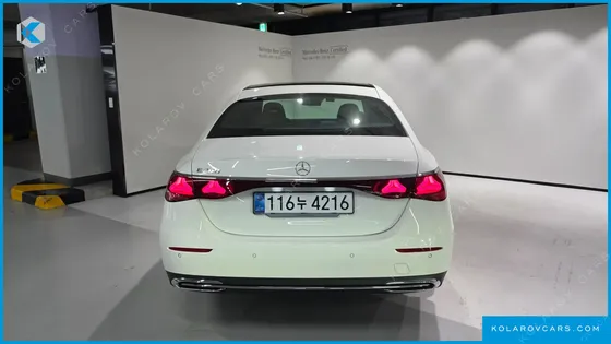 MERCEDES E-CLASS E200 EXCLUSIVE