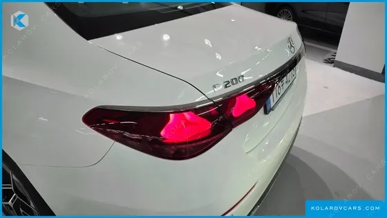 MERCEDES E-CLASS E200 EXCLUSIVE
