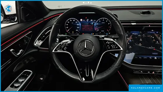 MERCEDES E-CLASS E300 4MATIC EXCLUSIVE