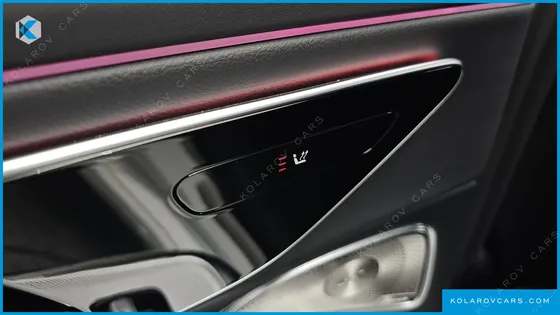 MERCEDES E-CLASS E300 4MATIC EXCLUSIVE