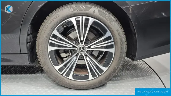 MERCEDES E-CLASS E200 AVANTGARDE