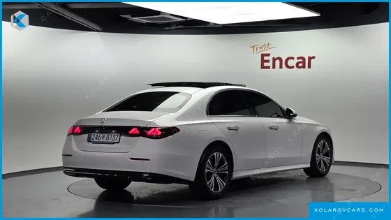MERCEDES E-CLASS E200 AVANTGARDE