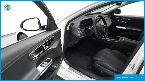 MERCEDES E-CLASS E200 AVANTGARDE