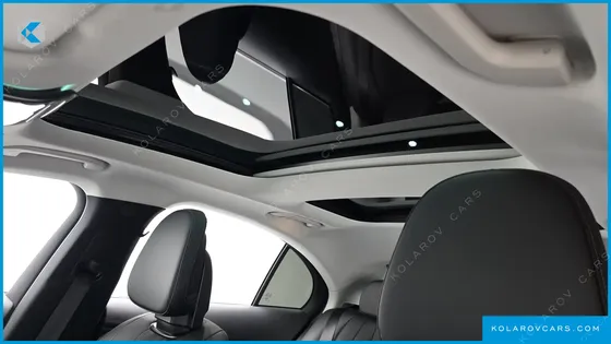 MERCEDES E-CLASS E200 AVANTGARDE