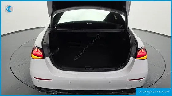 MERCEDES E-CLASS E200 AVANTGARDE