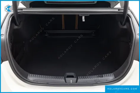 MERCEDES E-CLASS E200 AVANTGARDE