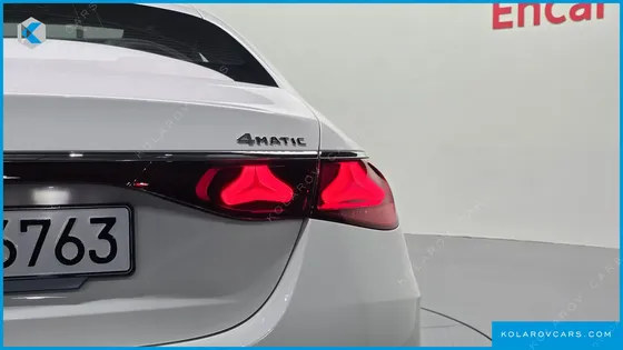 MERCEDES E-CLASS E200 AMG LINE