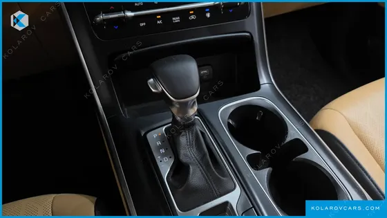 KIA CARNIVAL DIESEL 9-SEATER PRESTIGE