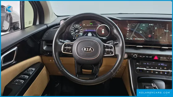 KIA CARNIVAL DIESEL 9-SEATER PRESTIGE