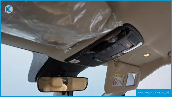 KIA CARNIVAL DIESEL 9-SEATER PRESTIGE