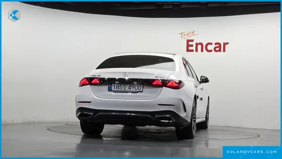 MERCEDES E-CLASS E300 4MATIC AMG LINE