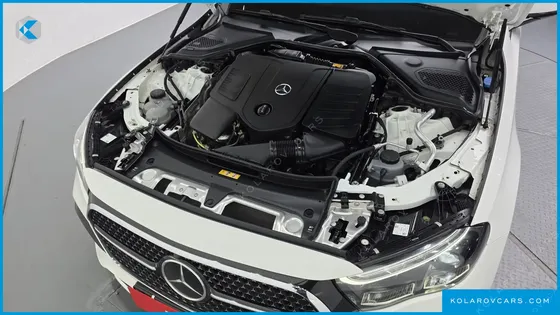 MERCEDES E-CLASS E300 4MATIC AMG LINE
