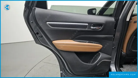 RENAULT KOREA QM6 (KOLEOS) 2.0 LPE RE SIGNATURE 2WD