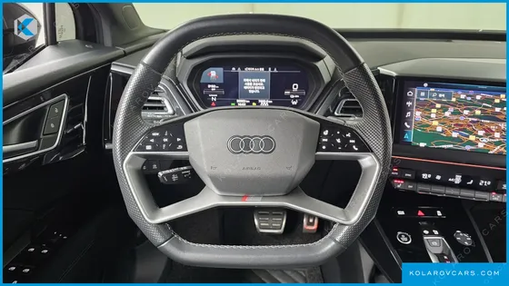 AUDI Q4 E-TRON 40 PREMIUM SPORTBACK
