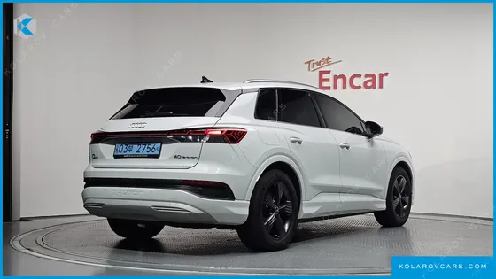 AUDI Q4 E-TRON 40