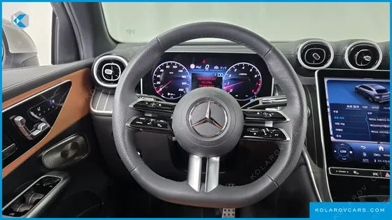 MERCEDES GLC-CLASS GLC300 4MATIC AMG LINE