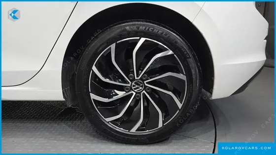 VOLKSWAGEN GOLF 2.0 TDI PRESTIGE