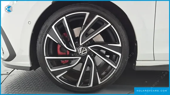 VOLKSWAGEN GOLF 2.0 GTI