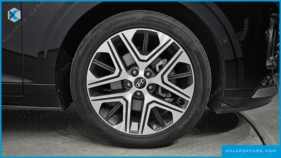 HYUNDAI GRANDEUR 2,5 GASOLINE 2WD