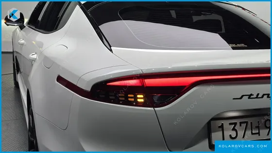KIA STINGER 3.3 GT AWD MASTERS TURBO PACKAGE