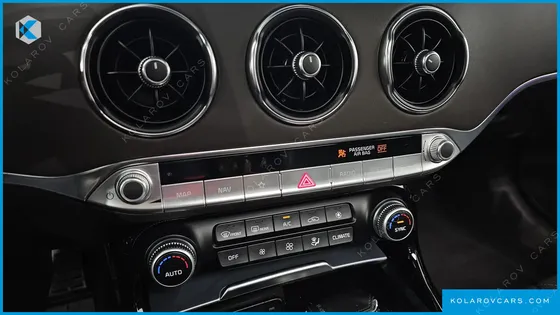 KIA STINGER 2.5 MASTERS
