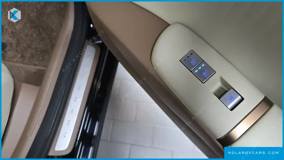 HYUNDAI GRANDEUR 2,5 GASOLINE 2WD