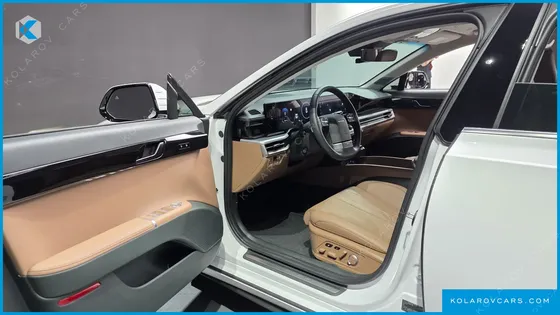 HYUNDAI GRANDEUR 2,5 GASOLINE 2WD