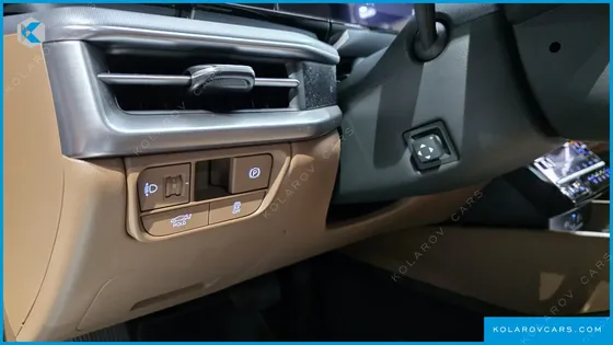 HYUNDAI GRANDEUR 2,5 GASOLINE 2WD