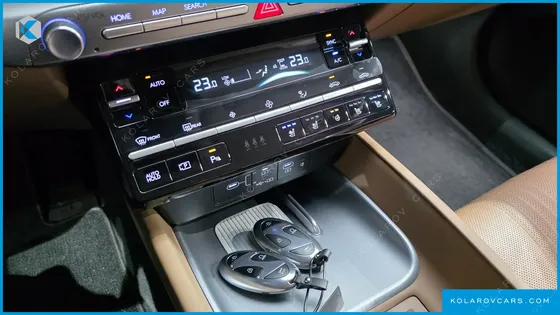 HYUNDAI GRANDEUR 2,5 GASOLINE 2WD