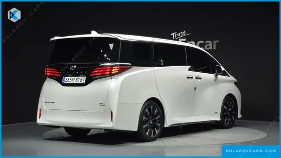 TOYOTA ALPHARD 2.5 HEV EXECUTIVE AWD