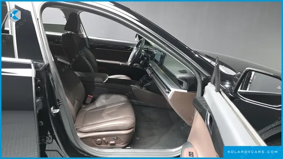 HYUNDAI GRANDEUR 2,5 GASOLINE 2WD