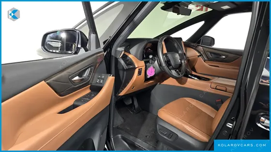TOYOTA ALPHARD 2.5 HEV EXECUTIVE AWD