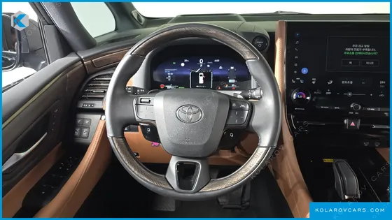 TOYOTA ALPHARD 2.5 HEV EXECUTIVE AWD