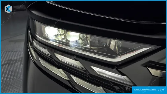 TOYOTA ALPHARD 2.5 HEV EXECUTIVE AWD