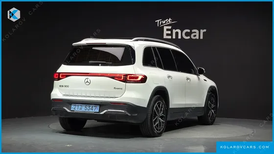 MERCEDES EQB EQB300 4MATIC AMG LINE