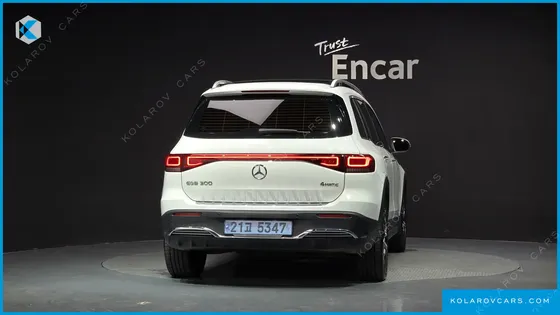 MERCEDES EQB EQB300 4MATIC AMG LINE