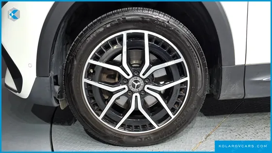 MERCEDES EQB EQB300 4MATIC AMG LINE