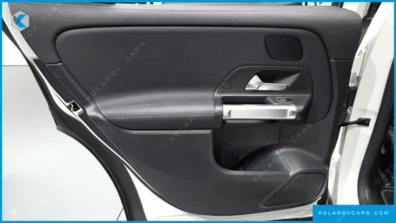 MERCEDES EQB EQB300 4MATIC AMG LINE