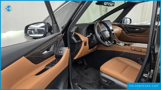TOYOTA ALPHARD 2.5 HEV EXECUTIVE AWD