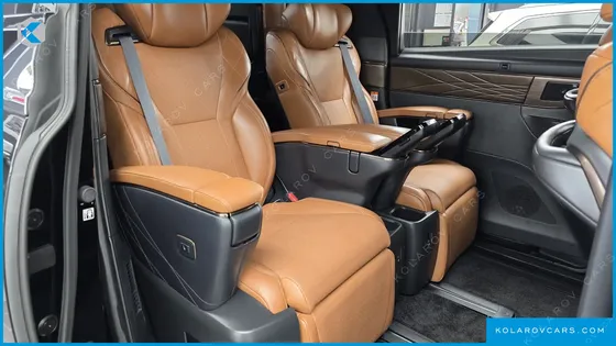 TOYOTA ALPHARD 2.5 HEV EXECUTIVE AWD