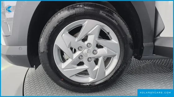 HYUNDAI KONA PREMIUM