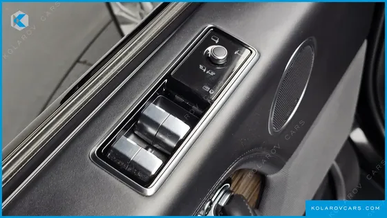 LAND ROVER RANGE ROVER 4.4 SDV8 VOGUE SE DIESEL