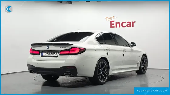 BMW 5 SERIES 530E M SPORT