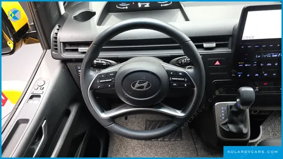 HYUNDAI STARIA L3.5  KINDER SAFETY CAR